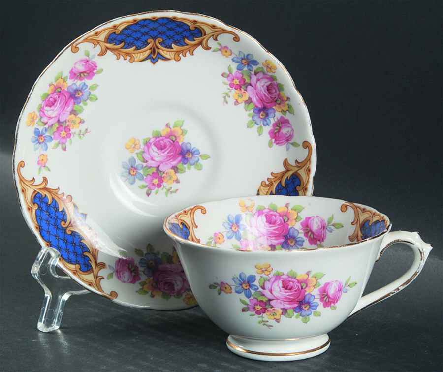 C8658 Footed Cup & Saucer Set by Tuscan - Royal Tuscan-1