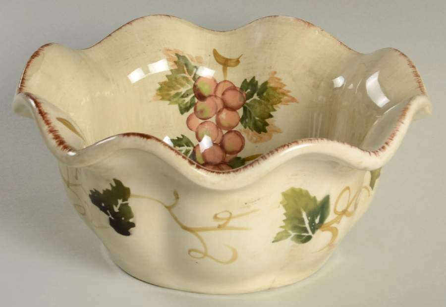 Bellavino 7" Ruffled Bowl by Tabletops Unlimited-1