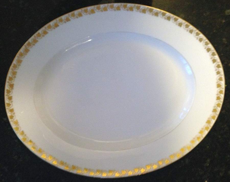 TRV501 16" Oval Serving Platter by Tressemanes & Vogt-1