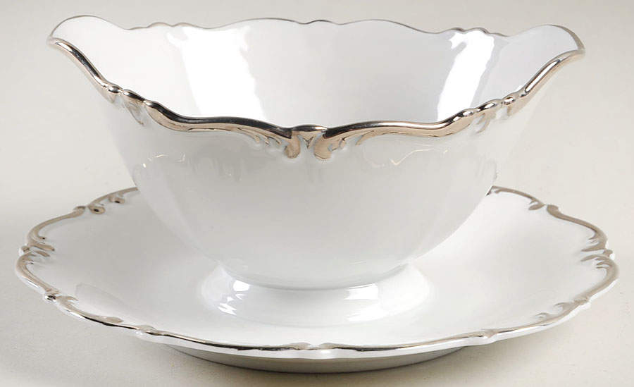 TIR439 Round Gravy Boat/Attached Underplate by Tirschenreuth-1