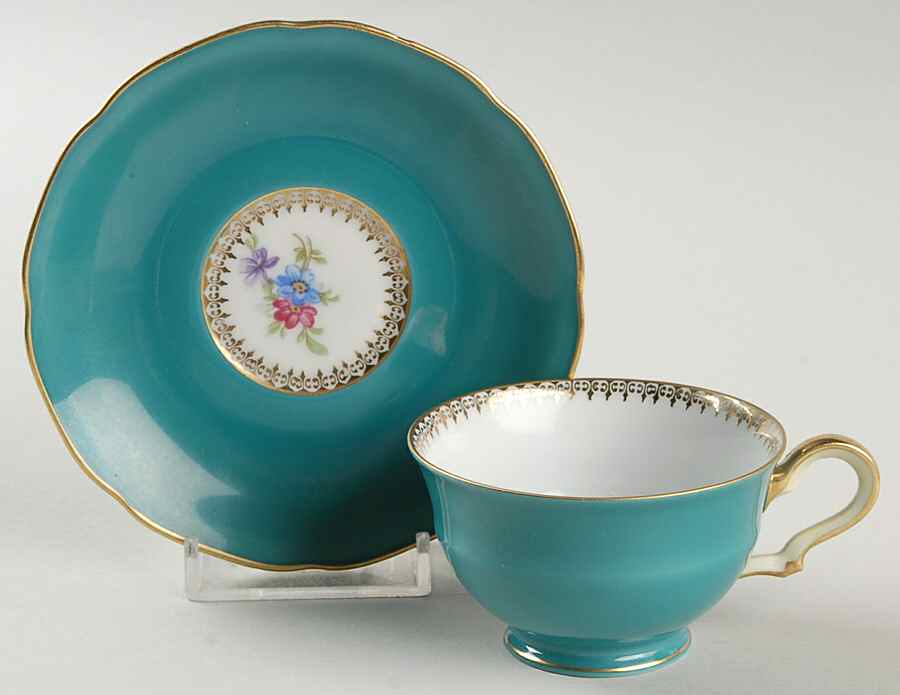 828-0 Footed Demitasse Cup & Saucer Set by Tirschenreuth-1