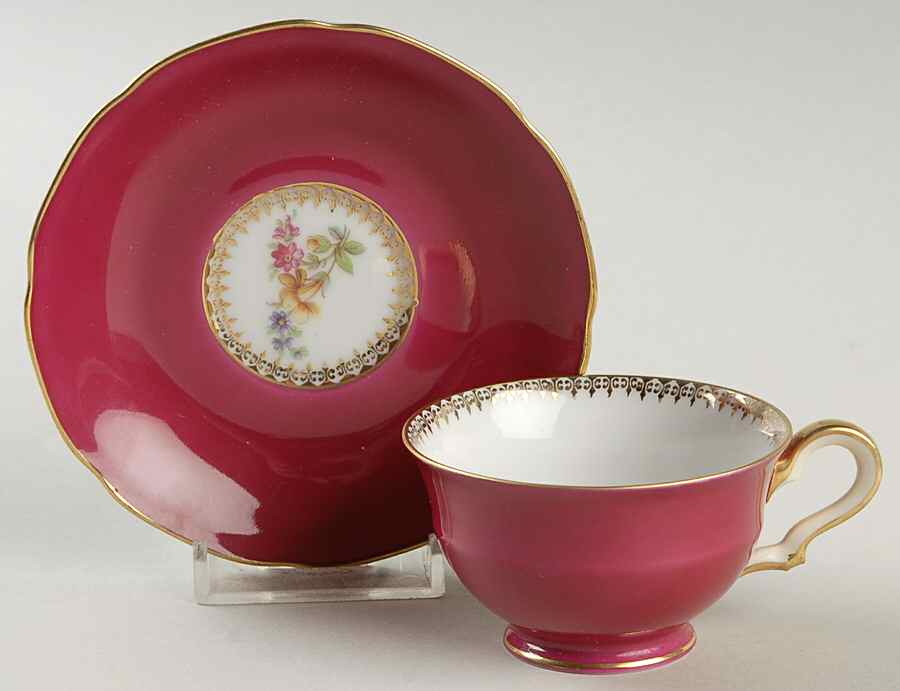 828-0 Footed Demitasse Cup & Saucer Set by Tirschenreuth-1