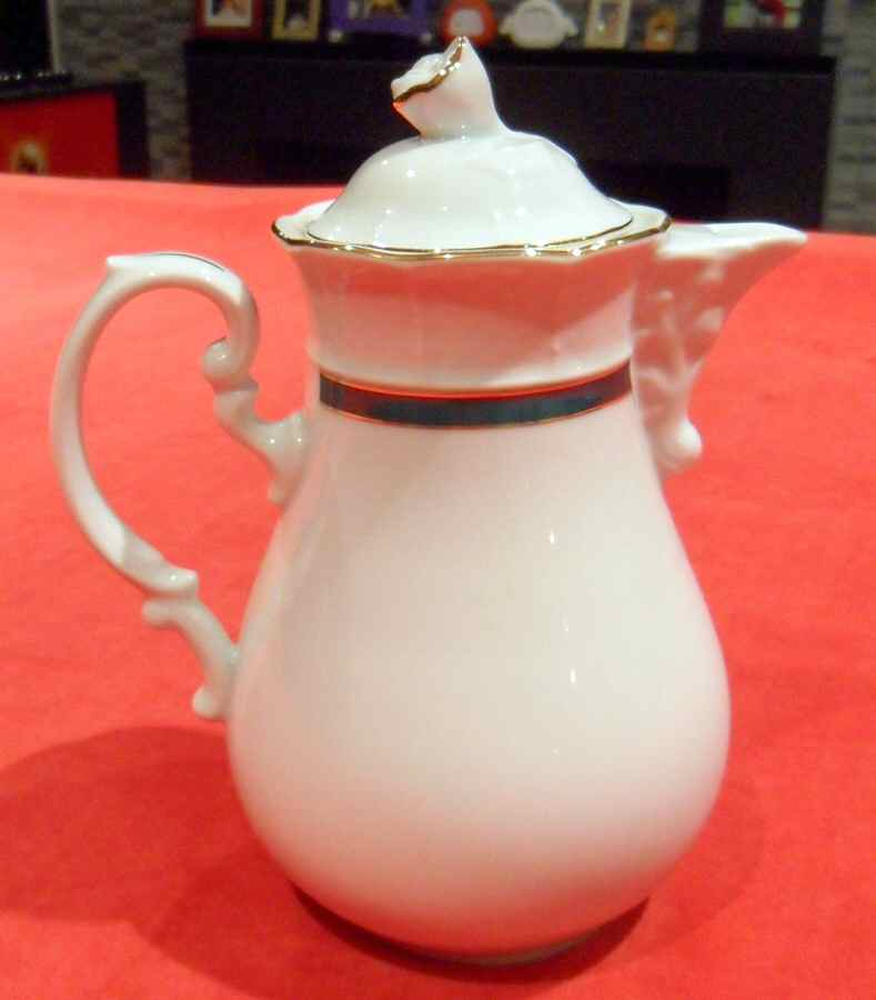 THU331 Chocolate Pot & Lid by Thun-1