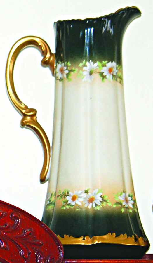 TRV596 Chocolate Pot & Lid by Tressemanes & Vogt-1