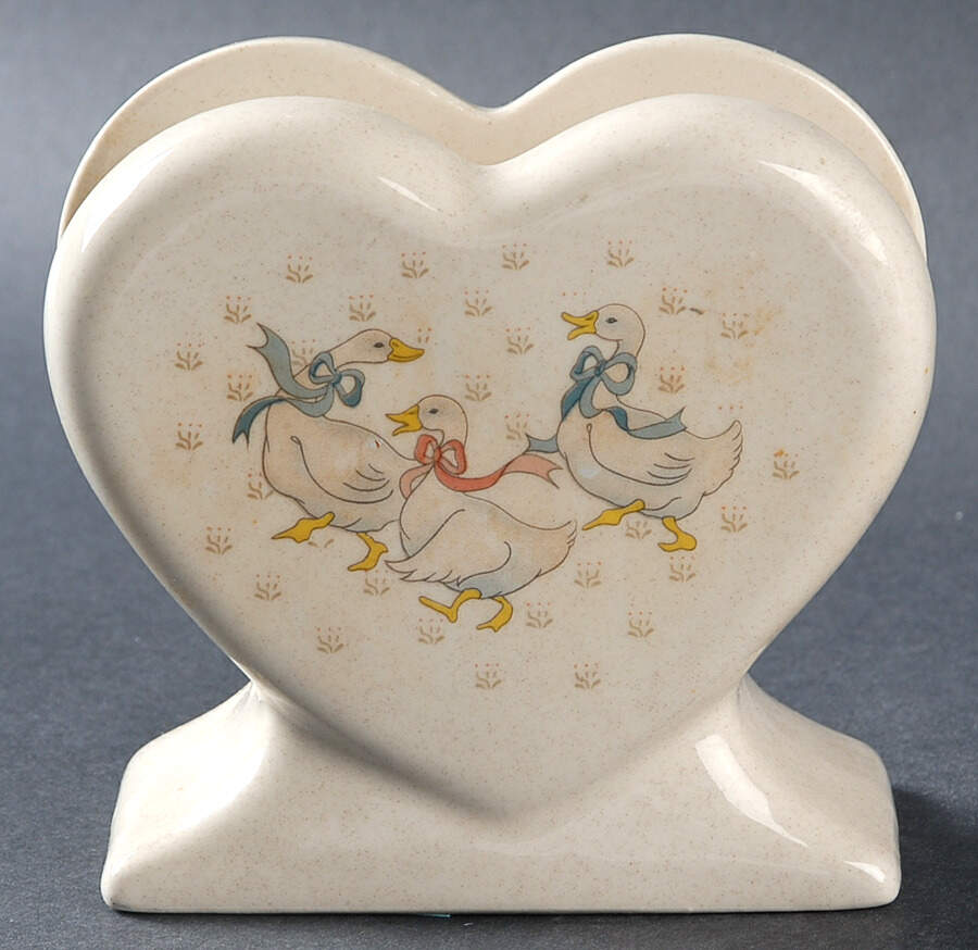 TWN3 Napkin Holder by Taiwan-1