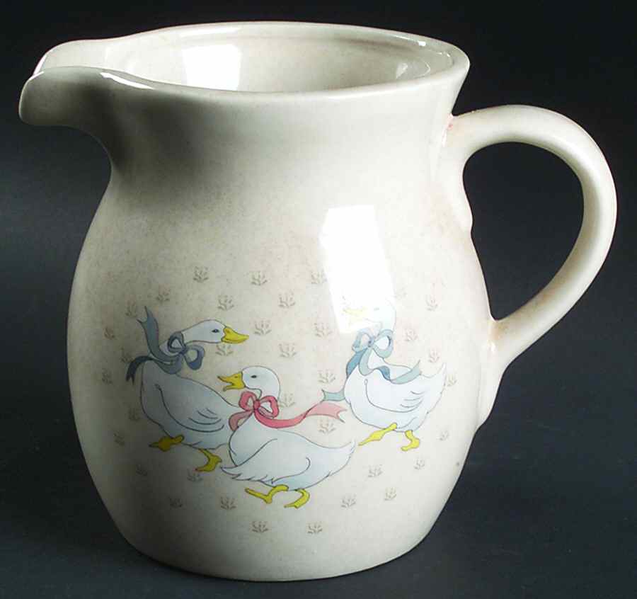 TWN3 40 Oz Pitcher by Taiwan-1
