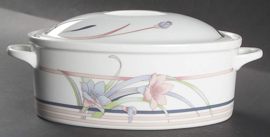 TOS22 Oval Covered Vegetable by Toscany-1