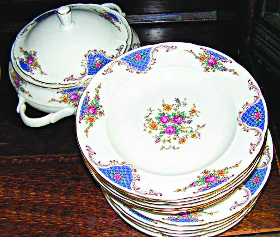 THU336 Dinner Plate by Thun-1