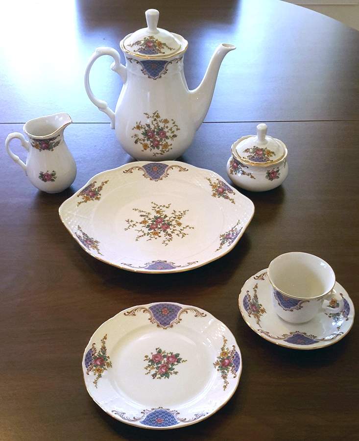 THU336 Handled Cake Plate by Thun-1