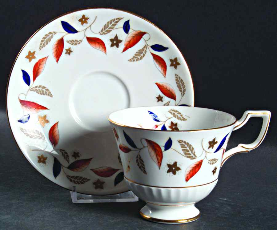 D2424 Footed Cup & Saucer Set by Tuscan - Royal Tuscan-1