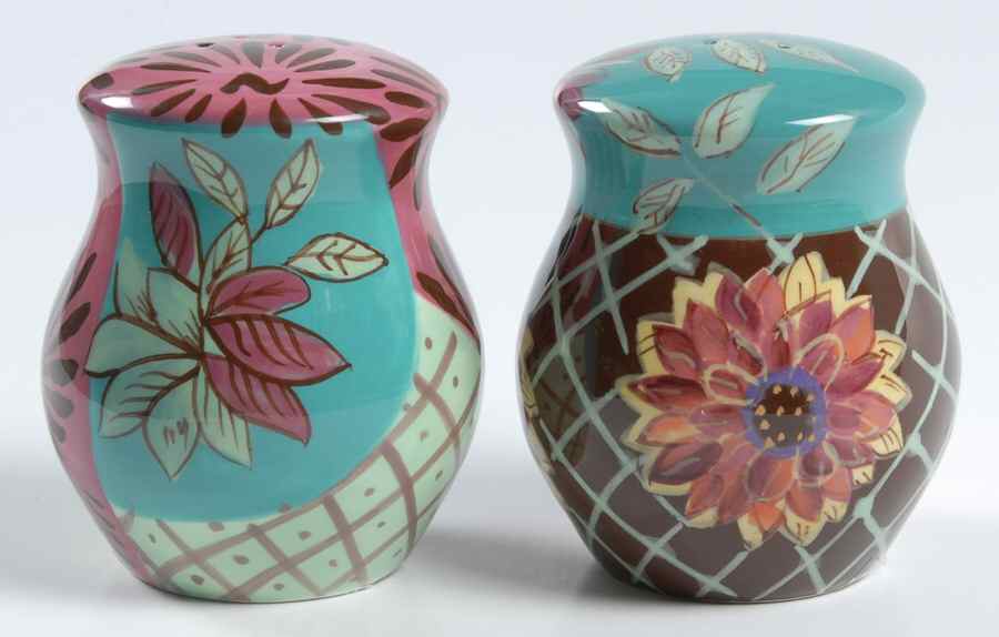 Vivre Salt & Pepper Set by Tracy Porter-1