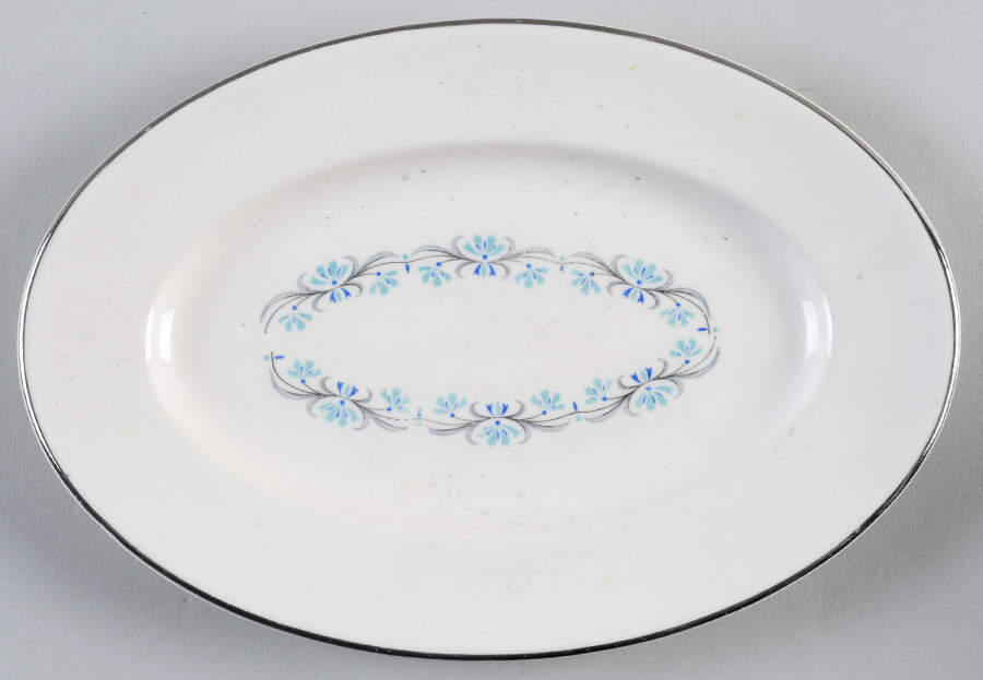 Queens Taste Underplate for Gravy Boat by Taylor, Smith & Taylor (Ts&T)-1