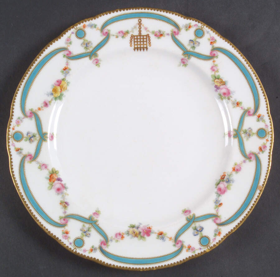 TMG10 Dinner Plate by Thomas Goode-1