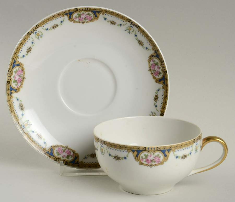 TRV604 Flat Cup & Saucer Set by Tressemanes & Vogt-1