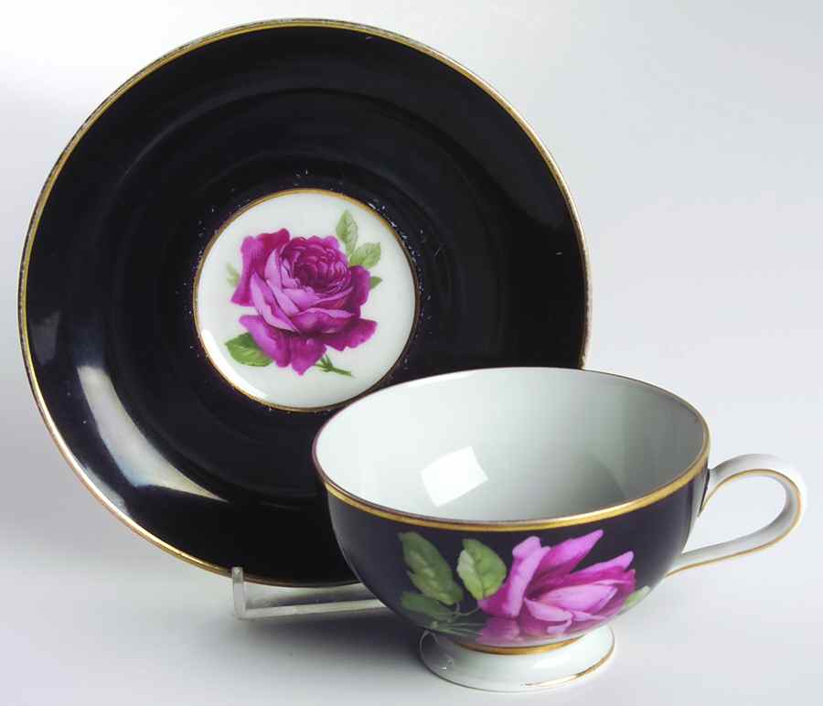 7338 Footed Cup & Saucer Set by Thomas-1
