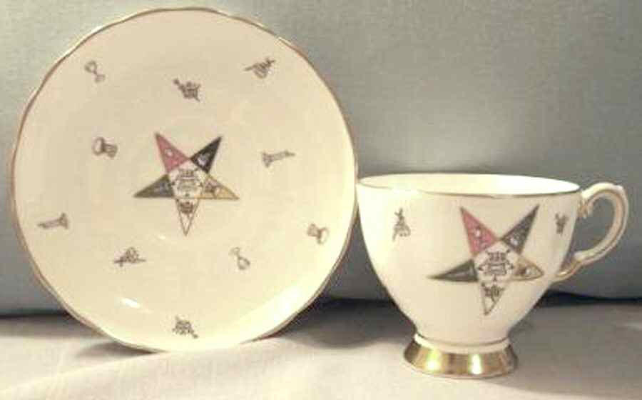 D866 Footed Cup & Saucer Set by Tuscan - Royal Tuscan-1