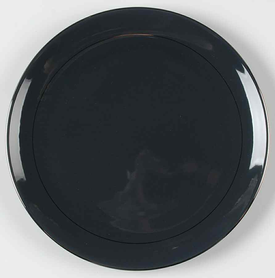 Tiago Dinner Plate by Thomas O'Brien-1