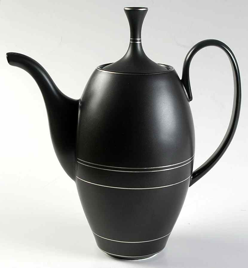 Tiago Tea/Coffee Pot & Lid by Thomas O'Brien-1
