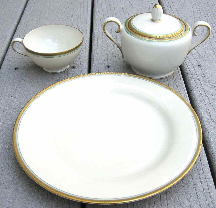 TIR482 Dinner Plate by Tirschenreuth-1