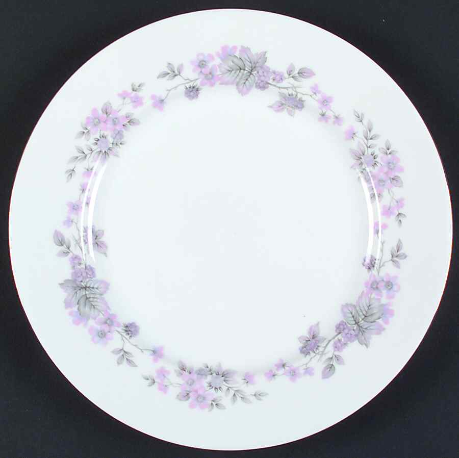 Amethyst Dinner Plate by Thomas-1