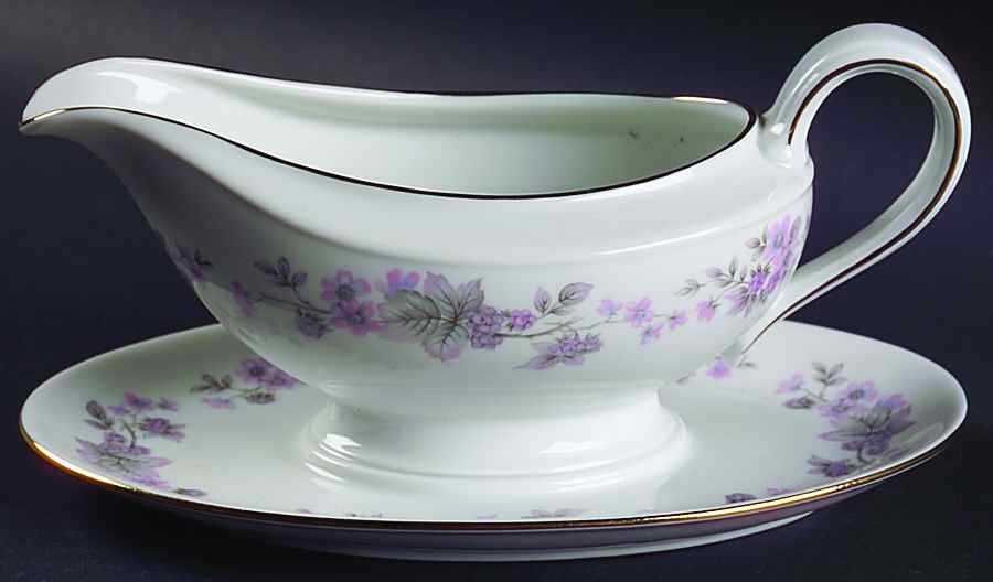 Amethyst Gravy Boat with Attached Underplate by Thomas-1
