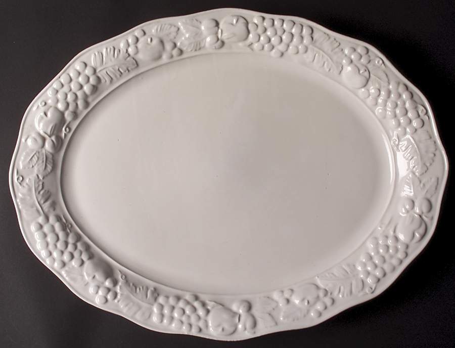 Rosegarden 18" Oval Serving Platter by Taiwan-1