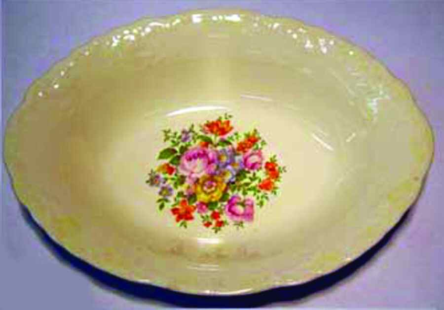 TST903 9" Oval Vegetable Bowl by Taylor, Smith & Taylor (Ts&T)-1