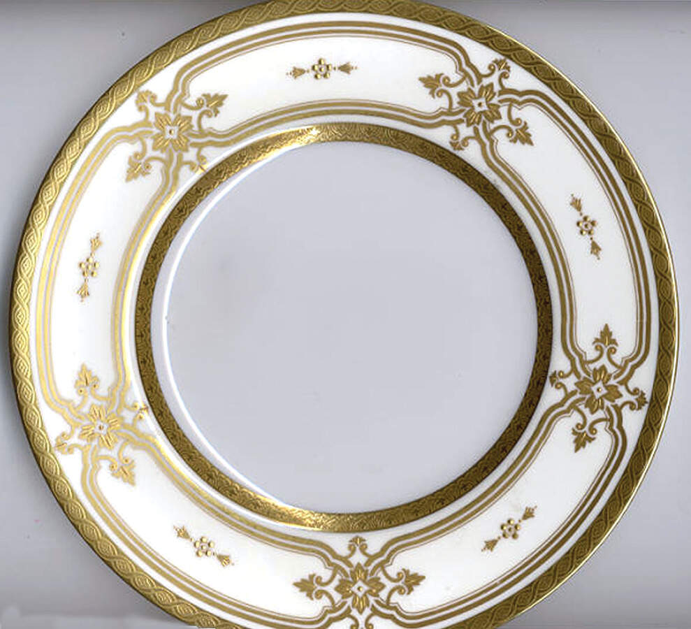 H4526 Salad Plate by Tiffany-1