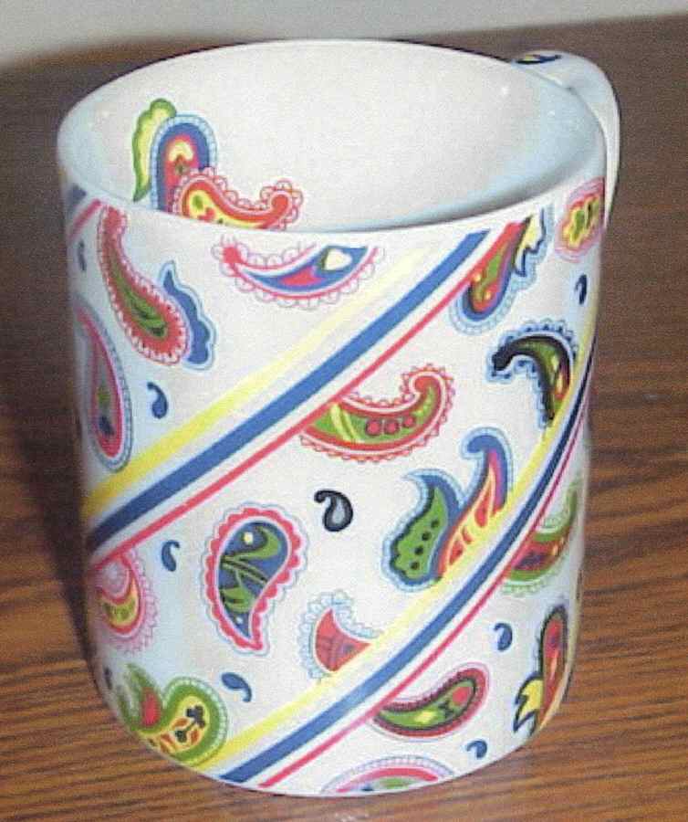 Paisley Mug by Taitu-1