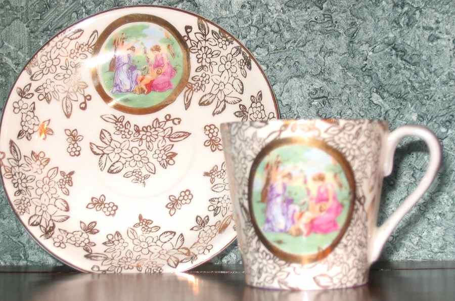 TSL19 Flat Cup & Saucer Set by Tashiro Shoten Ltd-1