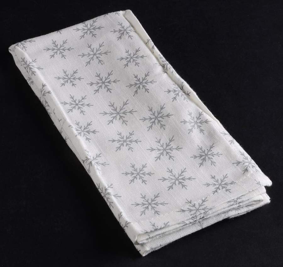 Arctic Solstice Snowflake 19" Cloth Napkin by Target-1