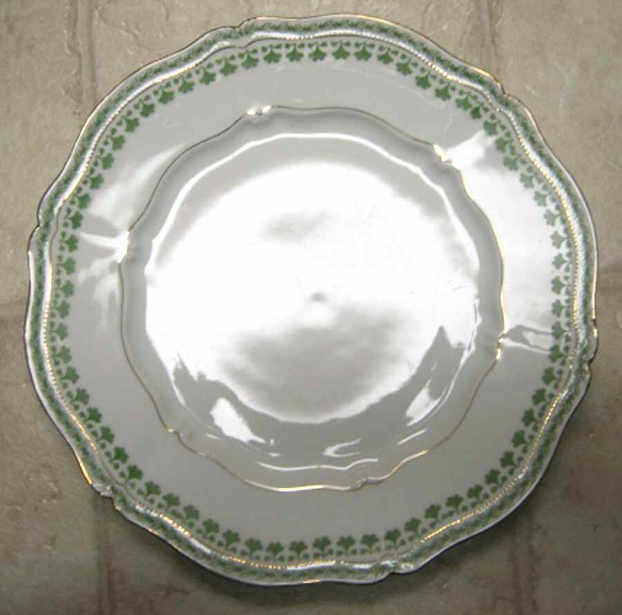 TRV824 Dinner Plate by Tressemanes & Vogt-1