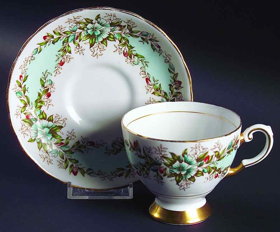D1125 Footed Cup & Saucer Set by Tuscan - Royal Tuscan-1