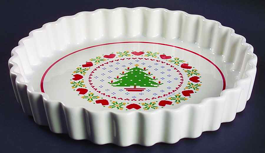 Homespun Holiday 10" Quiche by Treasure Craft-1