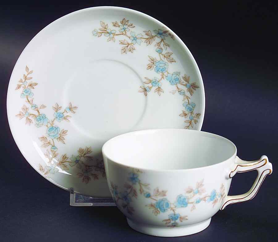 TRV623 Flat Cup & Saucer Set by Tressemanes & Vogt-1