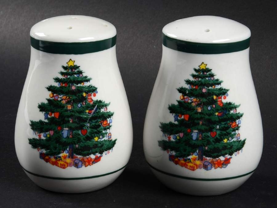 Holly Tree Salt & Pepper Set by Totally Today-1