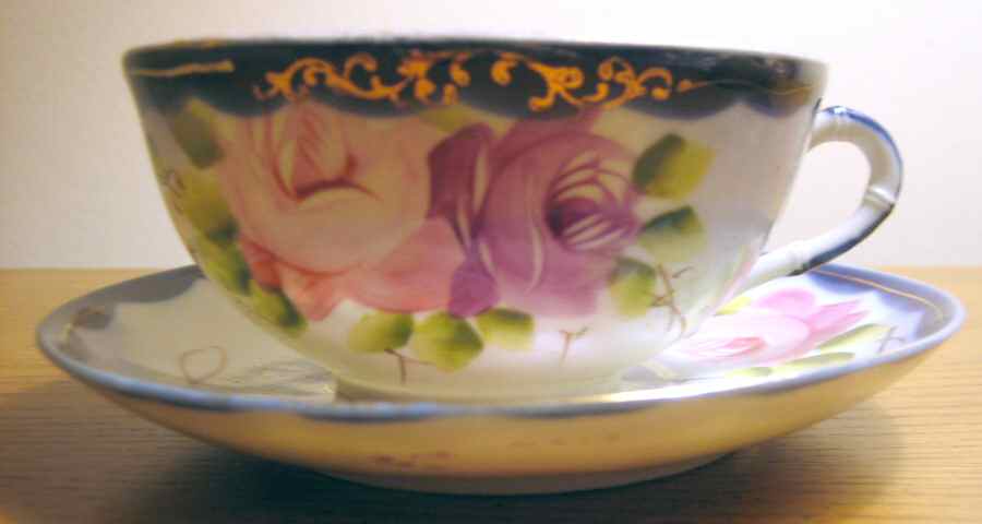 TKI44 Flat Cup & Saucer Set by Takito-1