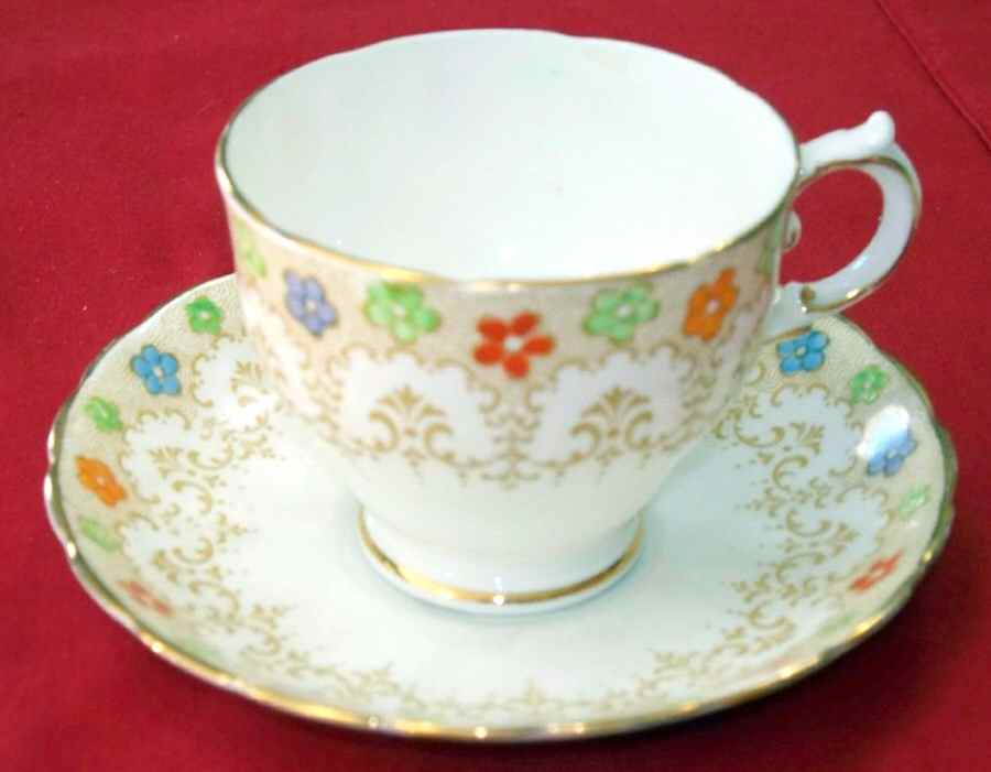C4185 Footed Cup & Saucer Set by Tuscan - Royal Tuscan-1