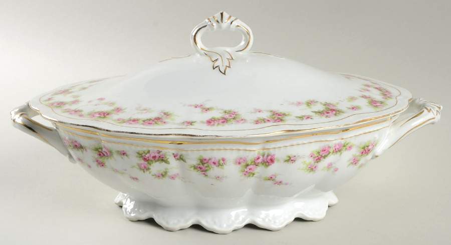 TIA9 Oval Covered Vegetable by Tiara (Bavaria)-1