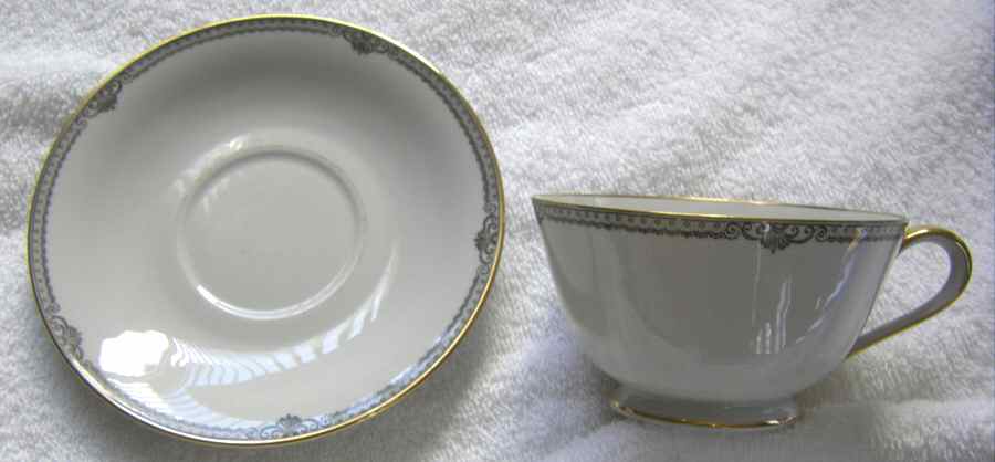 TIR512 Footed Cup & Saucer Set by Tirschenreuth-1
