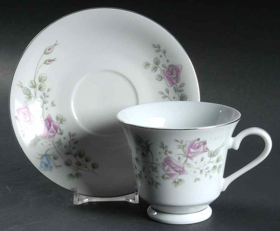 CX898 Footed Cup & Saucer Set by China (Made in China)-1