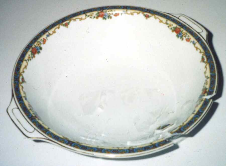 THU372 Handled Cake Plate by Thun-1