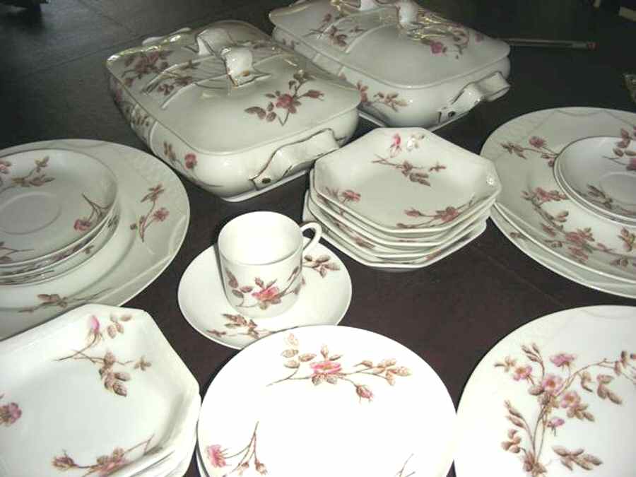 TRV634 Flat Cup & Saucer Set by Tressemanes & Vogt-1