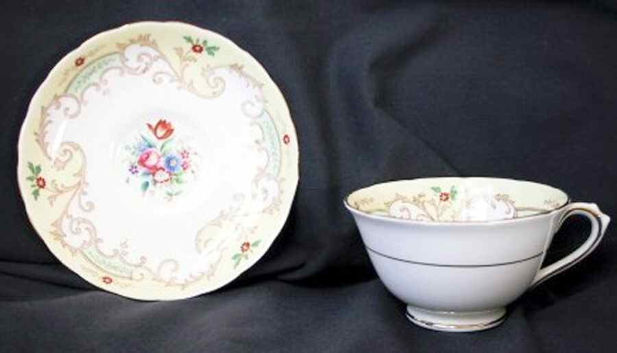 C8533 Footed Cup & Saucer Set by Tuscan - Royal Tuscan-1