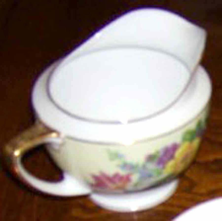 17715 Creamer by Thun-1