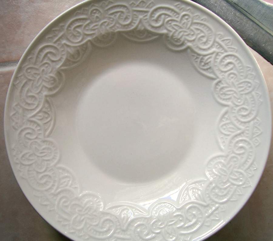 Battenburg Dinner Plate by Tabletops Unlimited-1