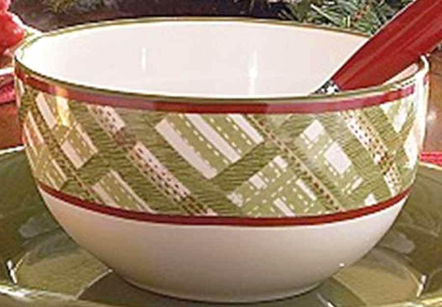 Woodland Yule Soup/Cereal Bowl by Tabletops Unlimited-1