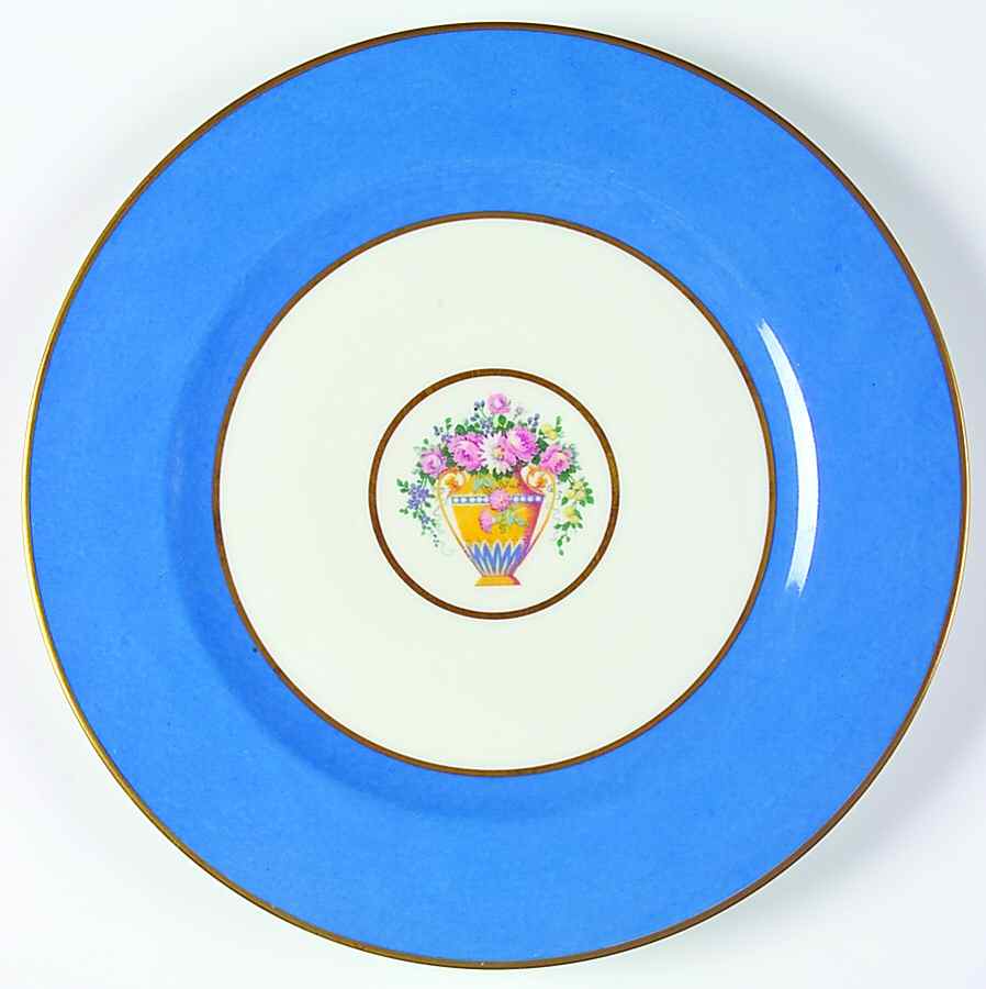 TRV533 Dinner Plate by Tressemanes & Vogt-1