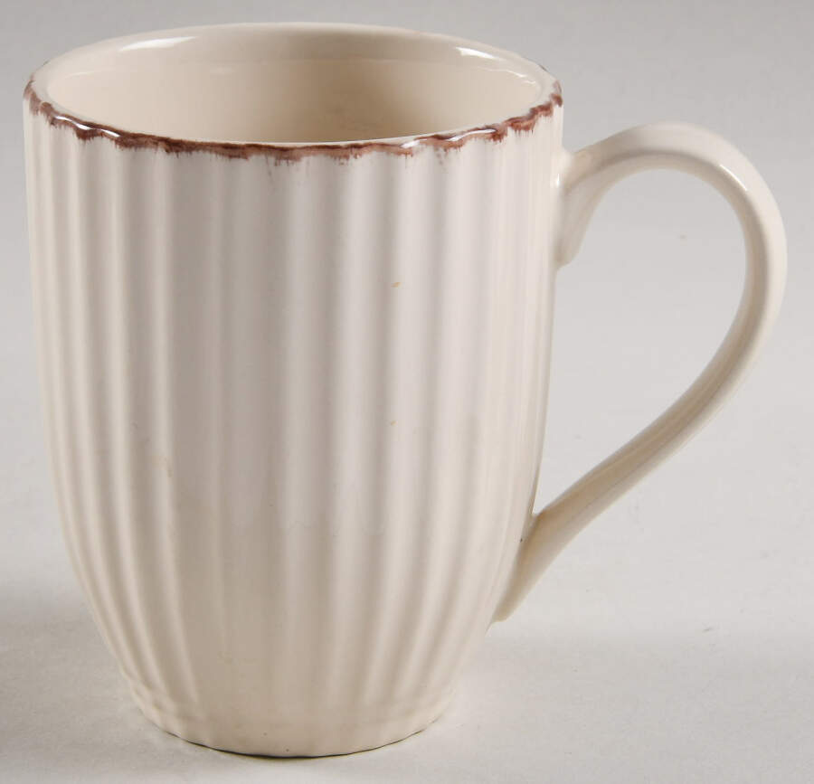 Italian Elegance Ivory Mug by Todd English-1