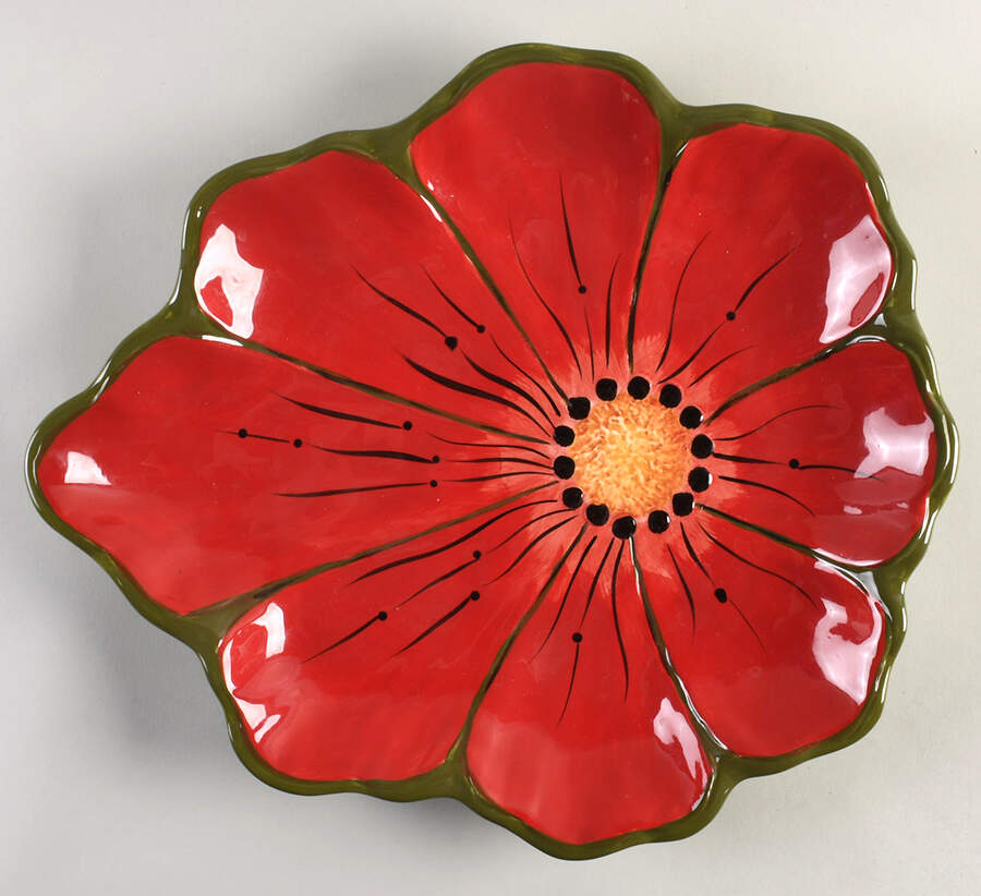 Toluca 17" Flower Shaped Platter by Tabletops Unlimited-1